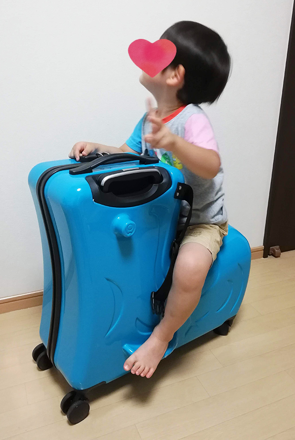 子どもが乗れるスーツケース - 旅行用品